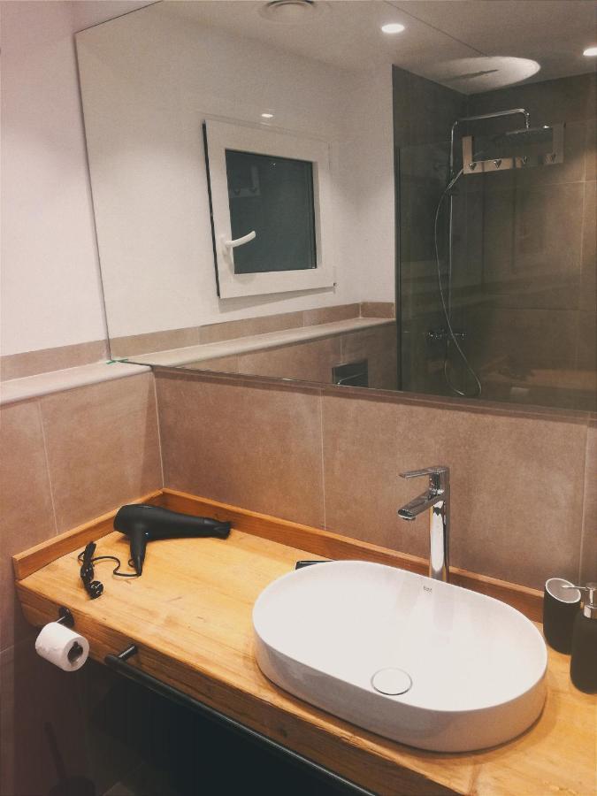 Turistic Girona - Piso De 1, 2 O 3 Habitaciones Buitenkant foto